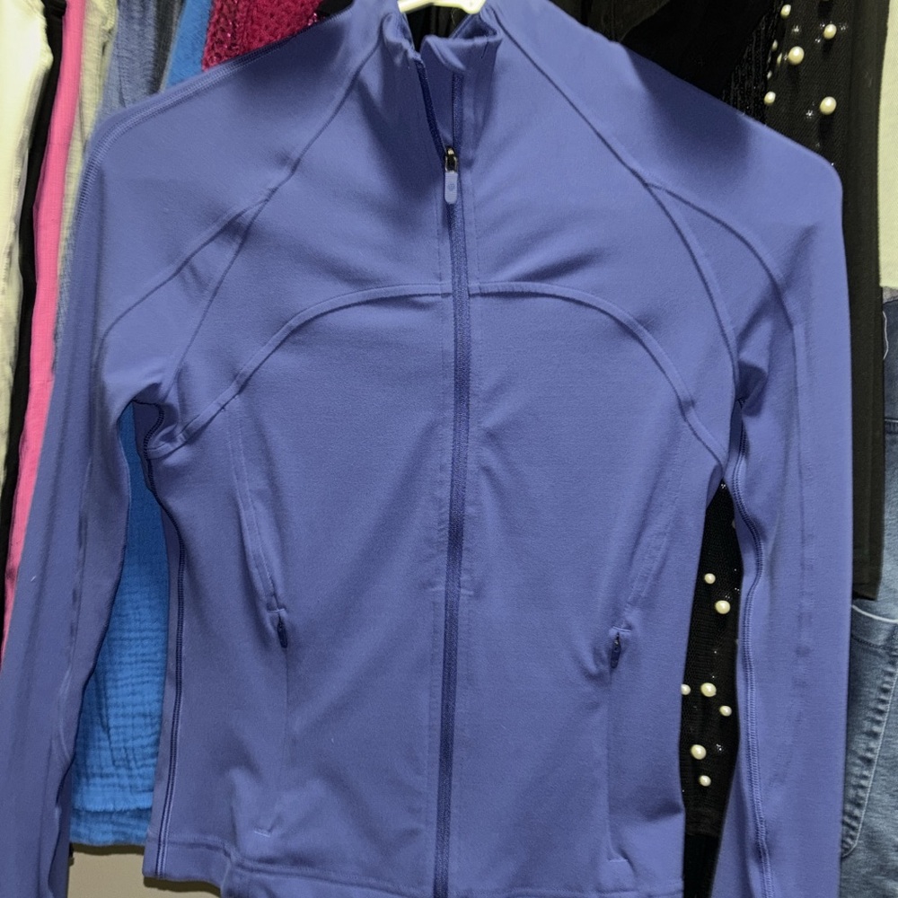 Lululemon define jacket size 4 worn once